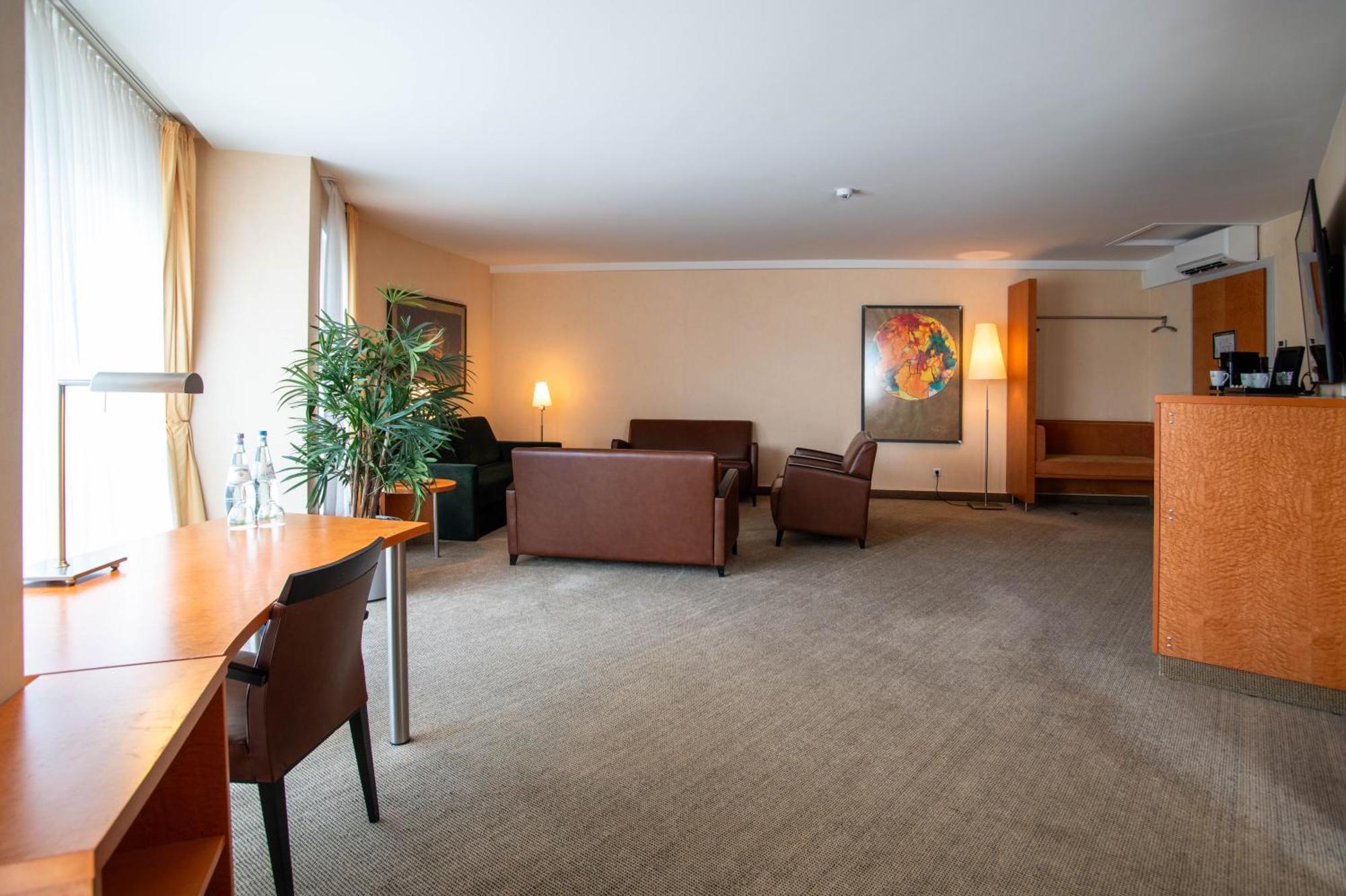Best Western Premier Airporthotel Berlin Schönefeld Eksteriør bilde