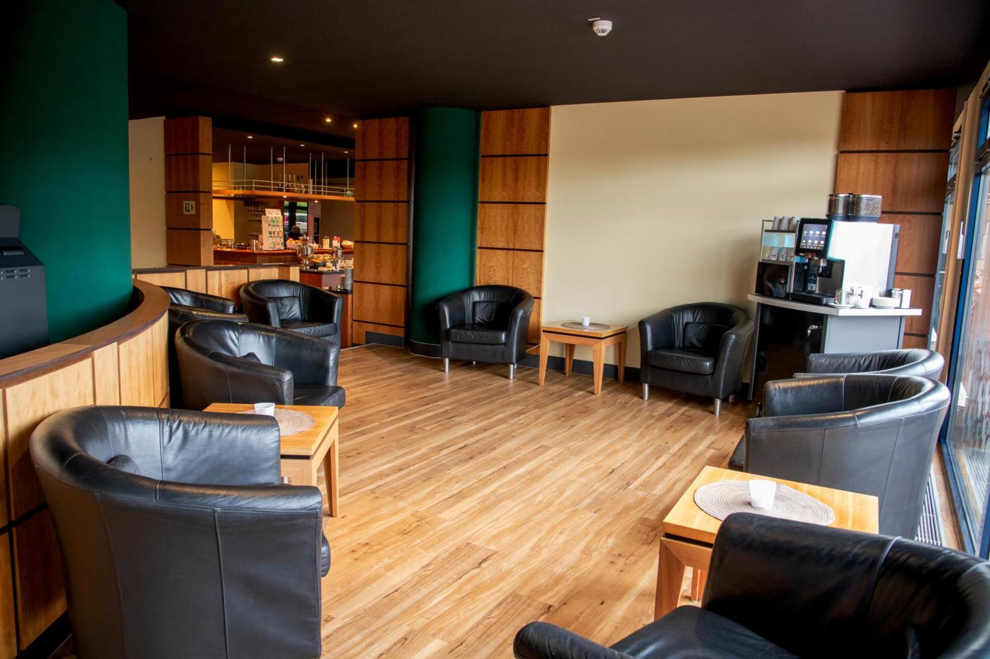 Best Western Premier Airporthotel Berlin Schönefeld Eksteriør bilde